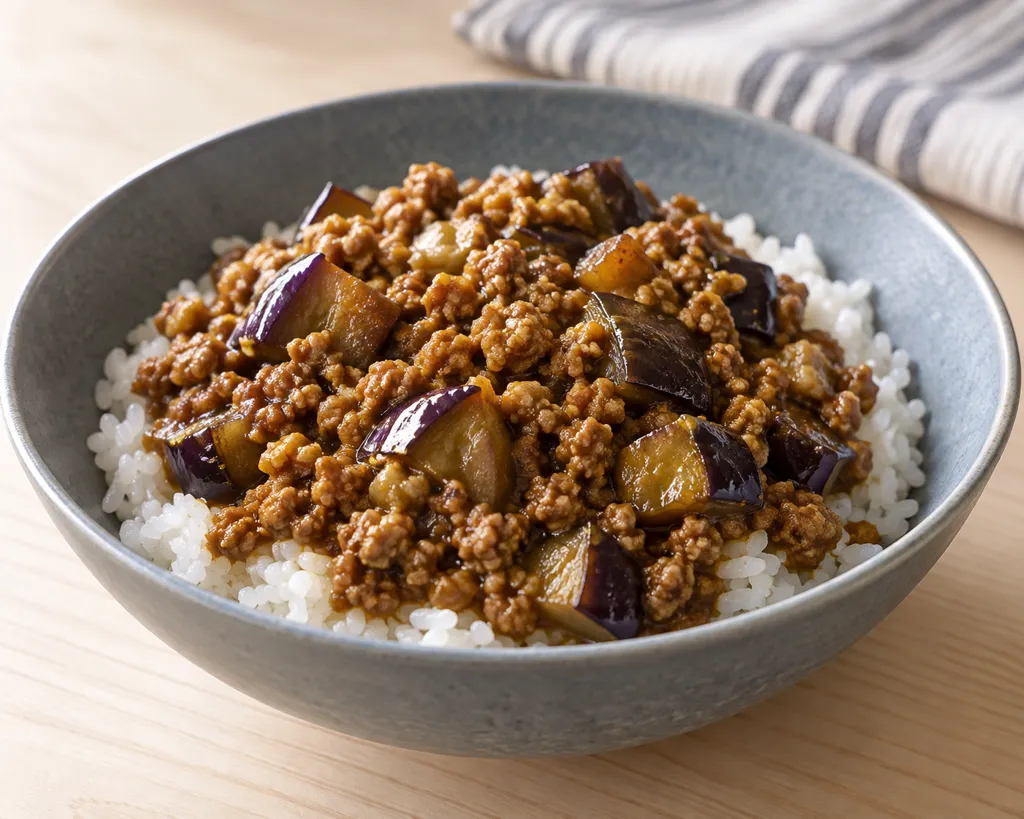 鶏ひき肉となすのドライカレーの完成イメージ