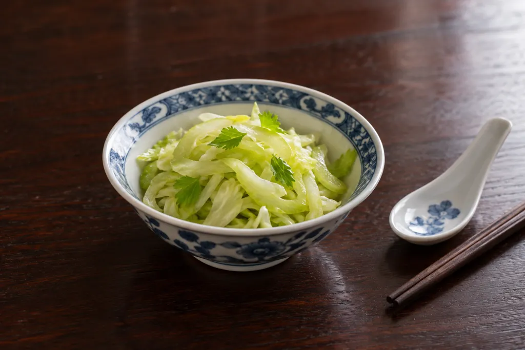 キャベツとセロリの中華サラダの完成イメージ