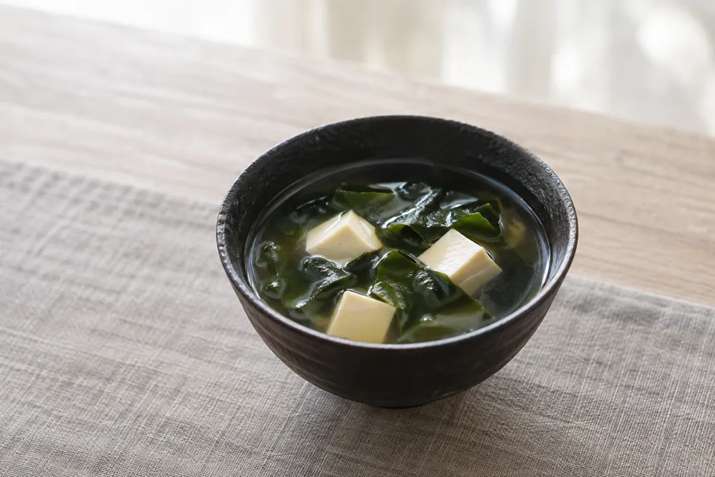 生わかめと豆腐のすましスープの完成イメージ