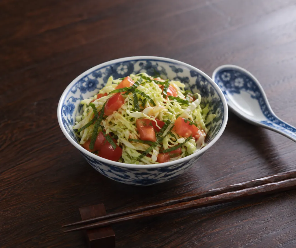 キャベツとトマトの中華サラダの完成イメージ