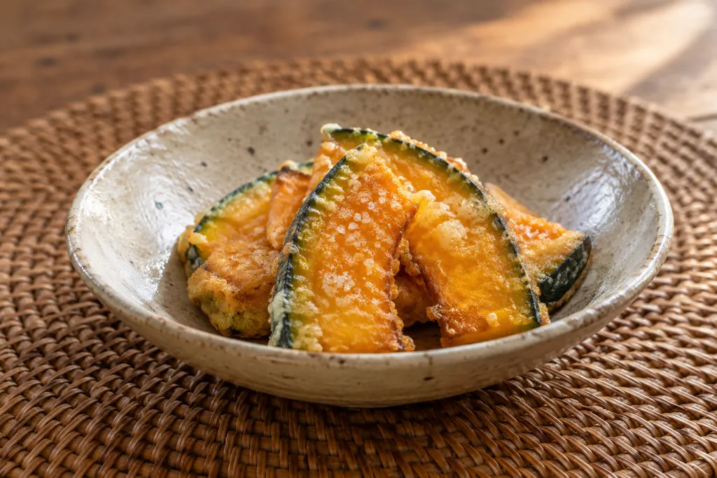 かぼちゃの薄衣揚げ焼き 塩仕上げの完成イメージ