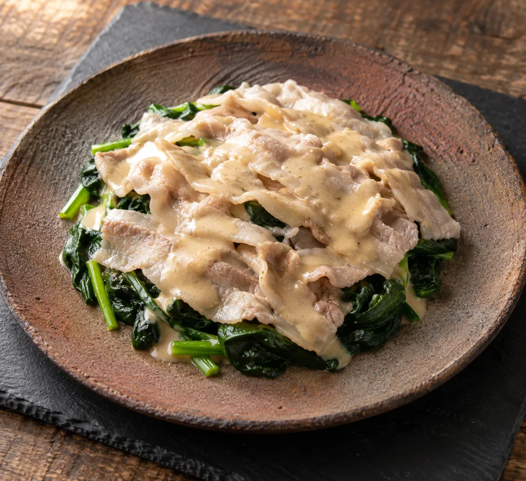 豚バラ肉とほうれん草のレンジ重ね蒸しの完成イメージ