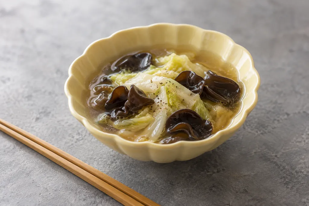 白菜ときくらげの酸味中華スープの完成イメージ