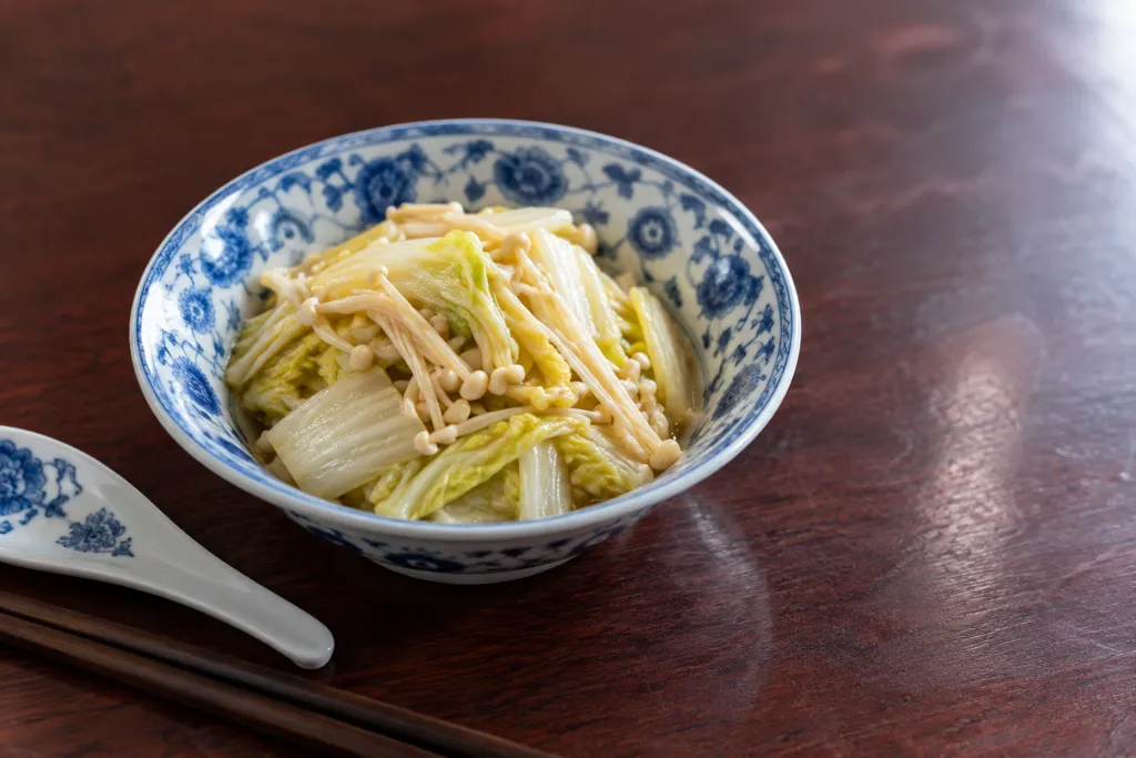白菜とえのきの中華ごま油和えの完成イメージ