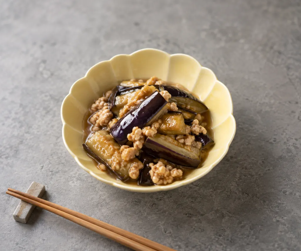 なすと鶏ひき肉の中華甘酢揚げ焼きの完成イメージ