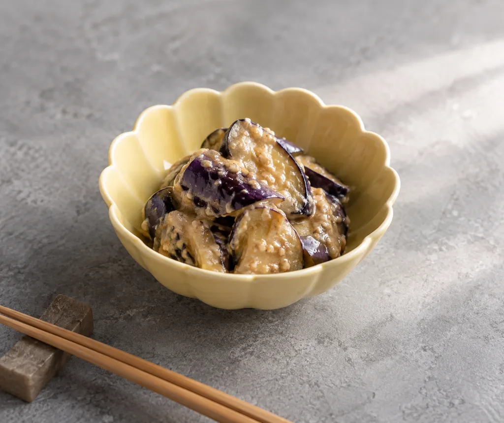 なすと練りごまの中華ごま味噌和えの完成イメージ