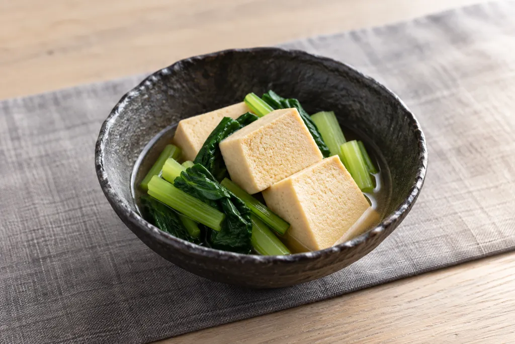 高野豆腐と小松菜の含め煮の完成イメージ