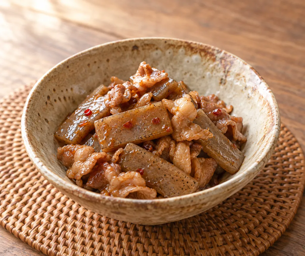 こんにゃくと豚こま肉の甘辛炒りの完成イメージ