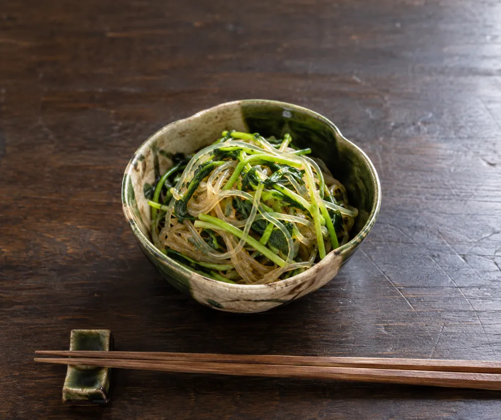 春雨と豆苗の酢の物の完成イメージ