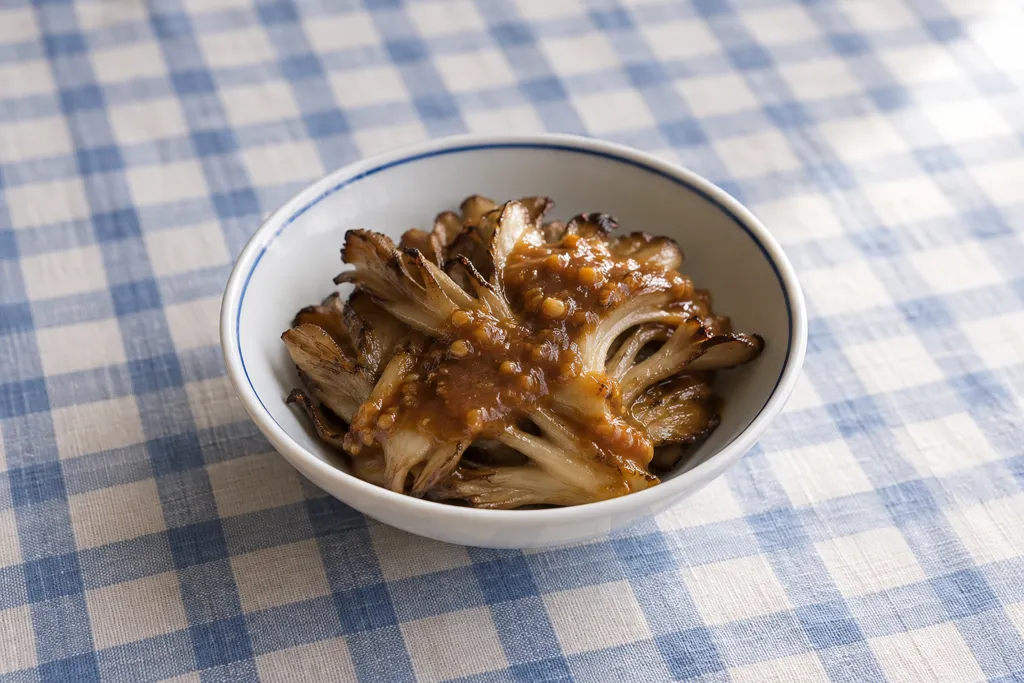 まいたけのしょうが味噌だれがけの完成イメージ