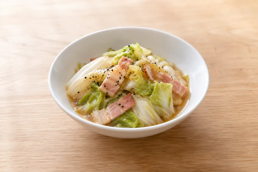 白菜とベーコンの中華蒸しの完成イメージ