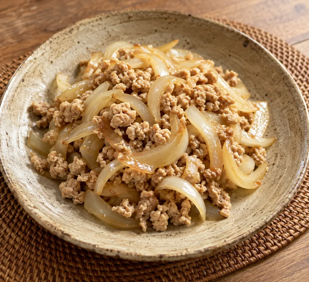 鶏ひき肉と玉ねぎの塩炒めの完成イメージ