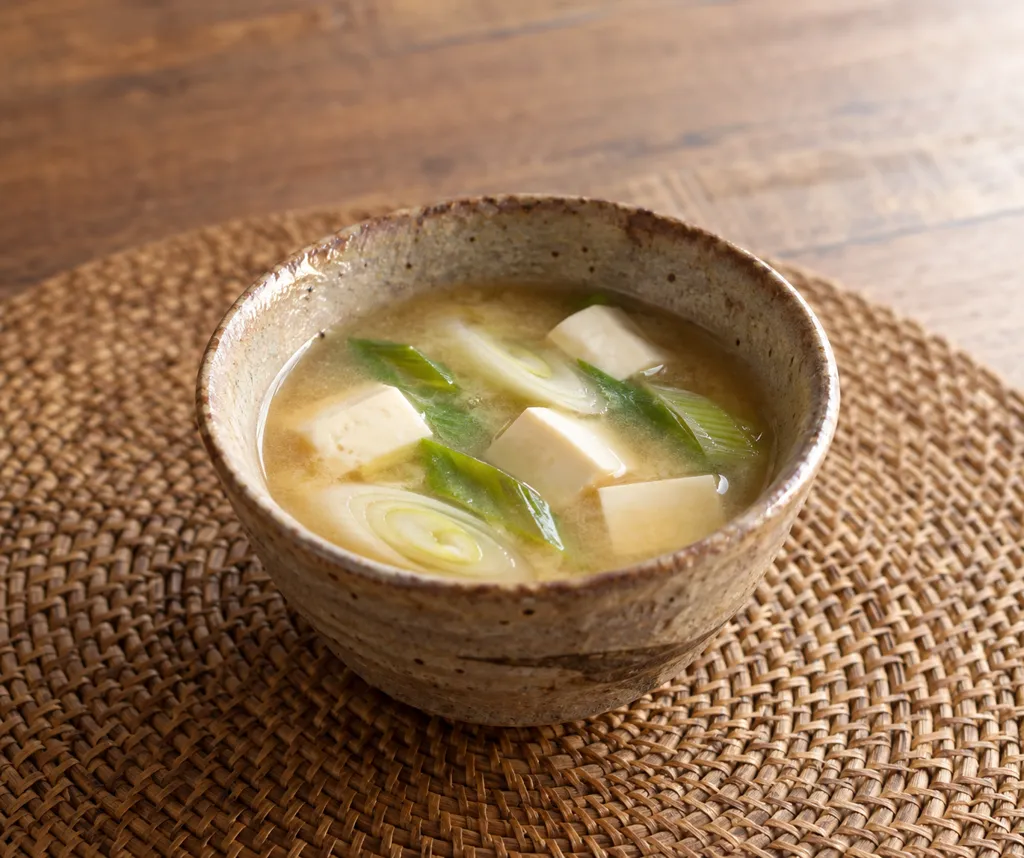 豆腐とねぎの味噌汁の完成イメージ