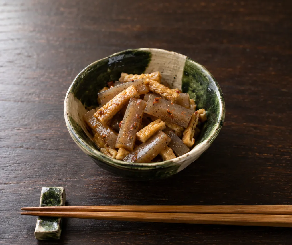 こんにゃくと油揚げの七味炒りの完成イメージ