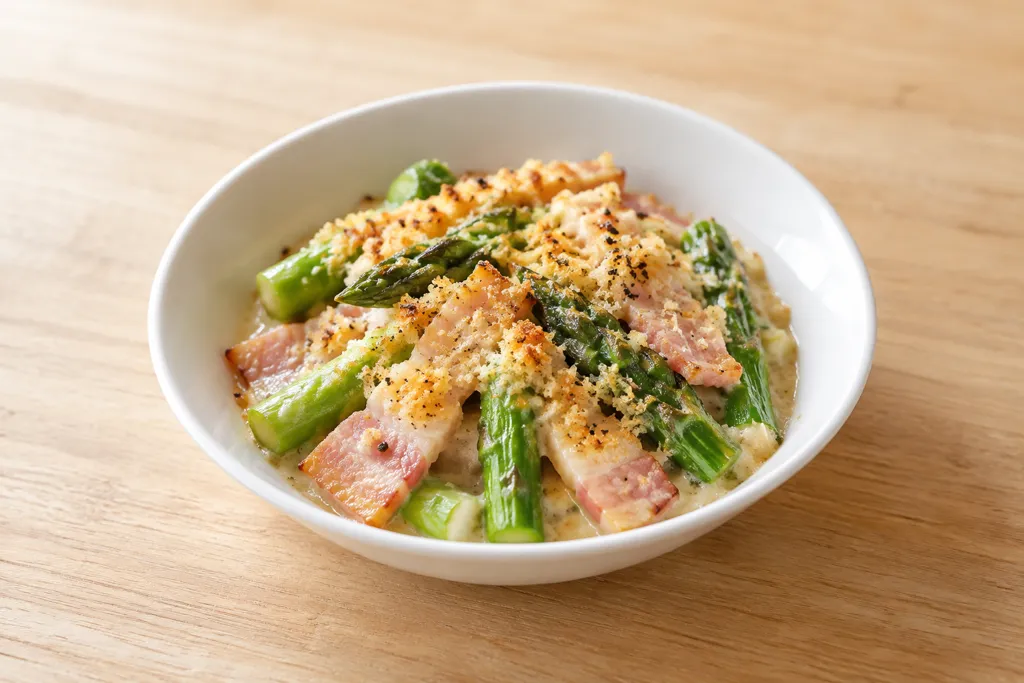 アスパラガスとベーコンの中華パン粉焼きの完成イメージ