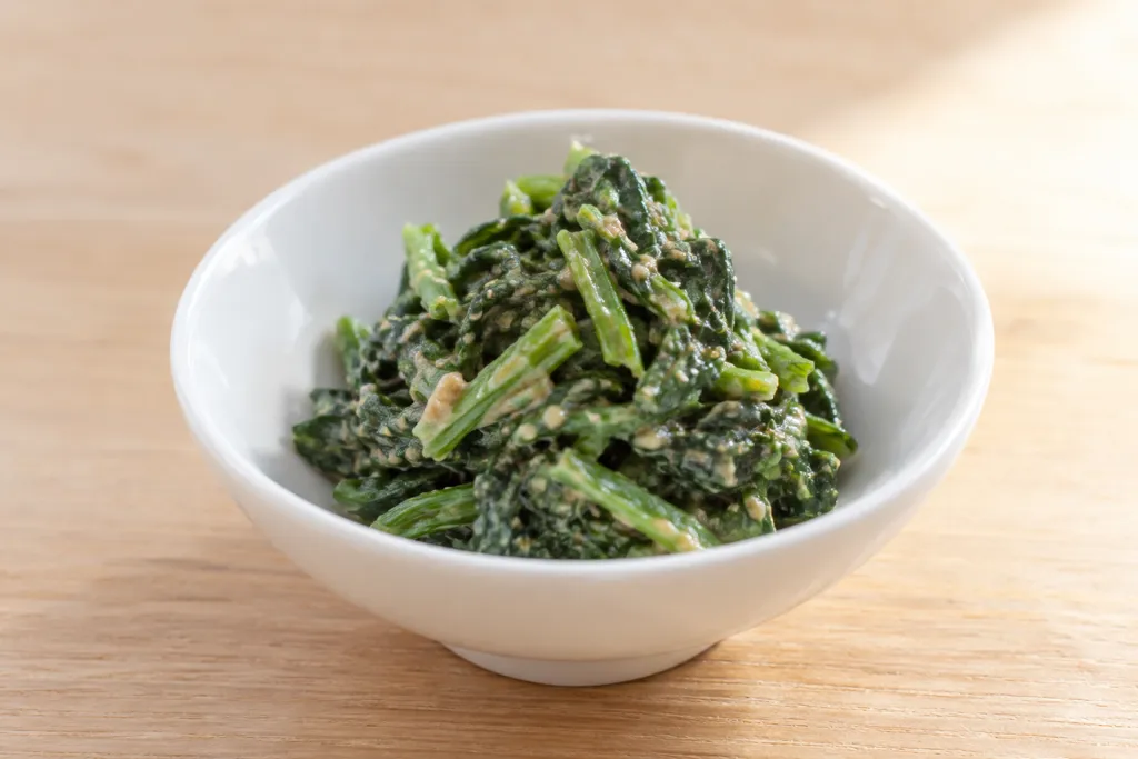 春菊と練りごまの中華ごま味噌和えの完成イメージ