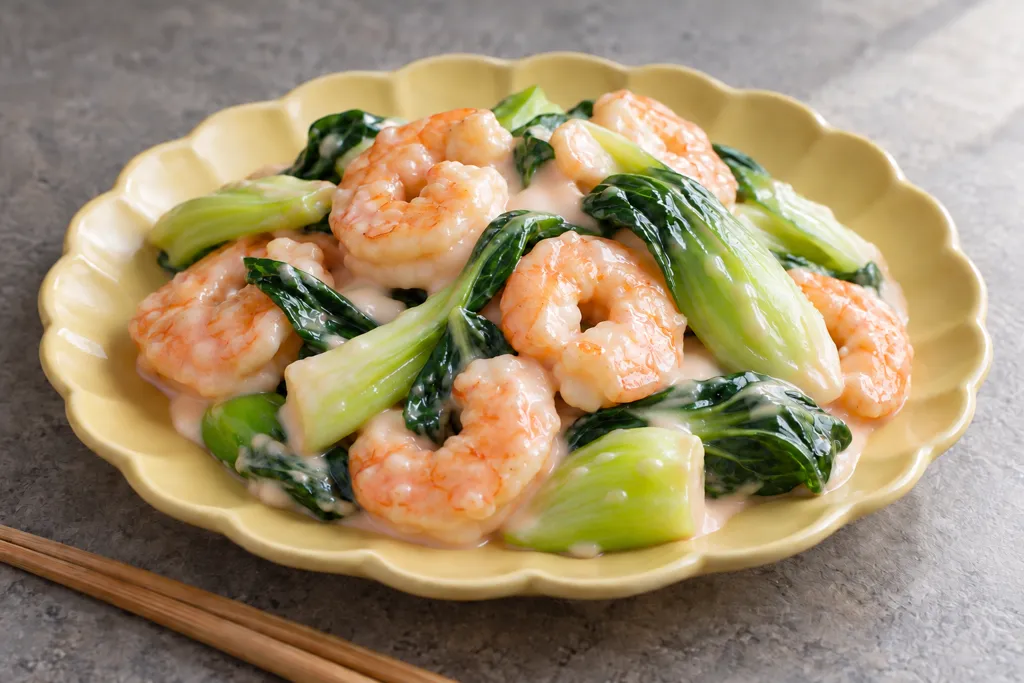 えびとチンゲン菜のにんにく中華マヨの完成イメージ
