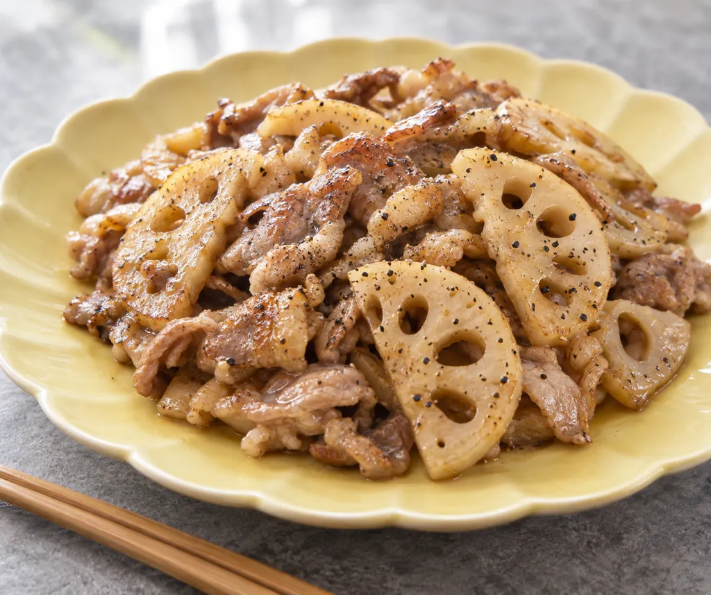豚こま肉とれんこんの黒こしょう炒めの完成イメージ