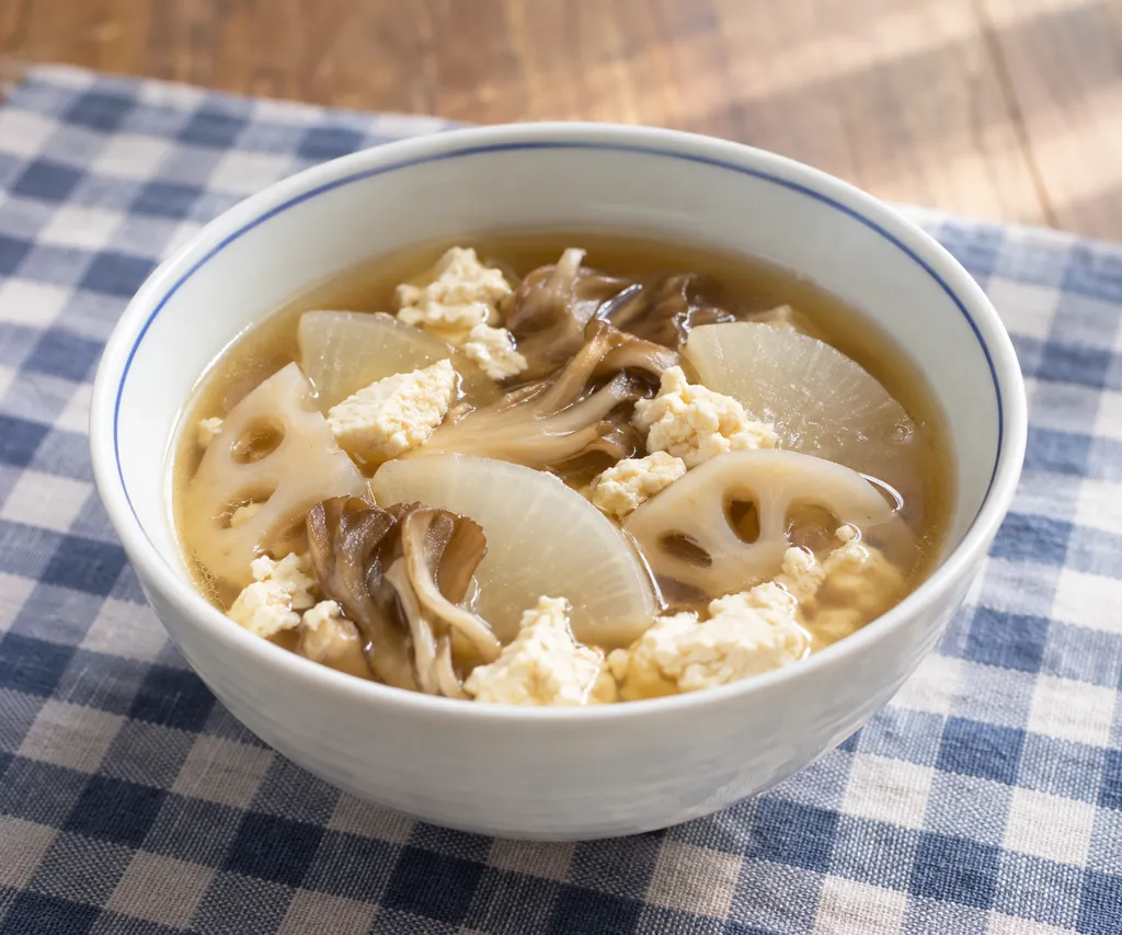 豆腐と大根のれんこんけんちん汁の完成イメージ