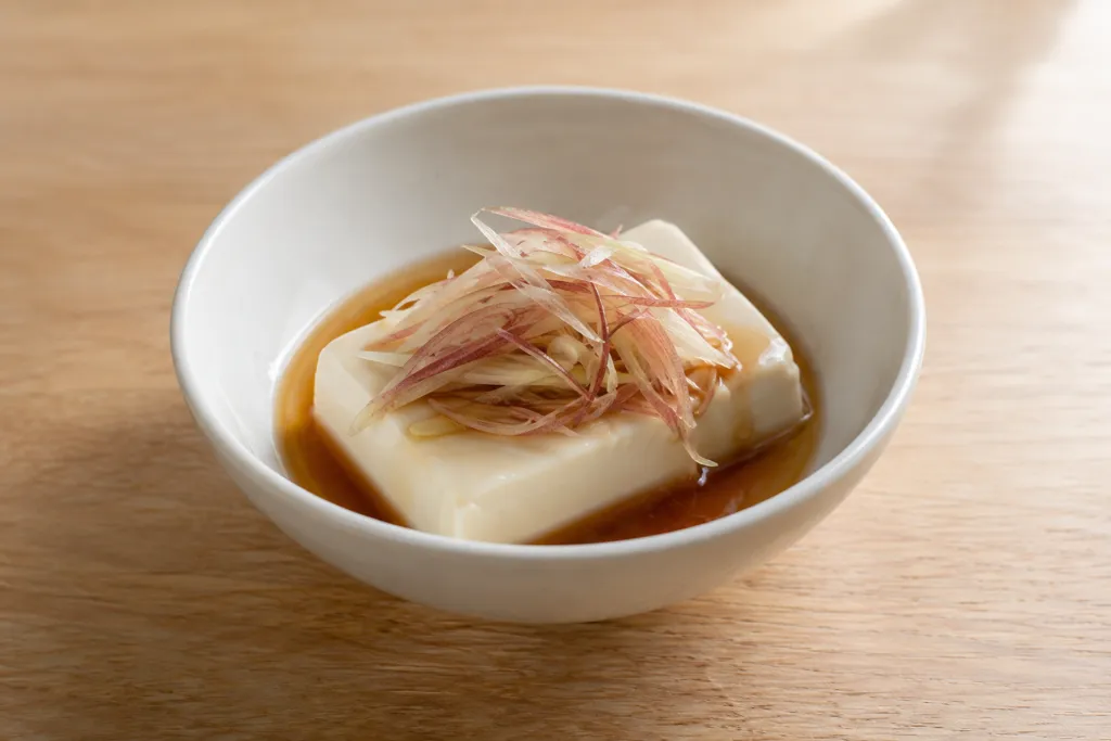 絹ごし豆腐とみょうがの温豆腐中華だれの完成イメージ