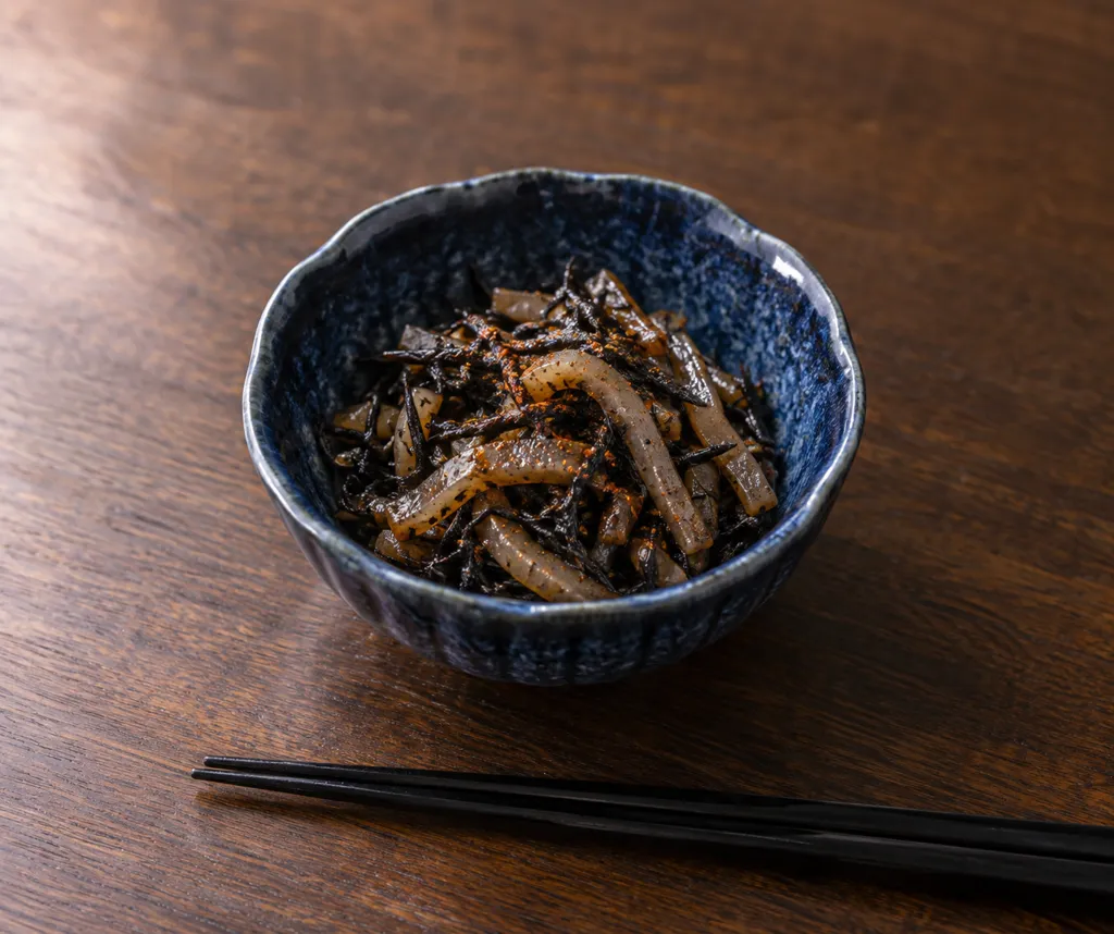 こんにゃくとひじきの七味炒りの完成イメージ