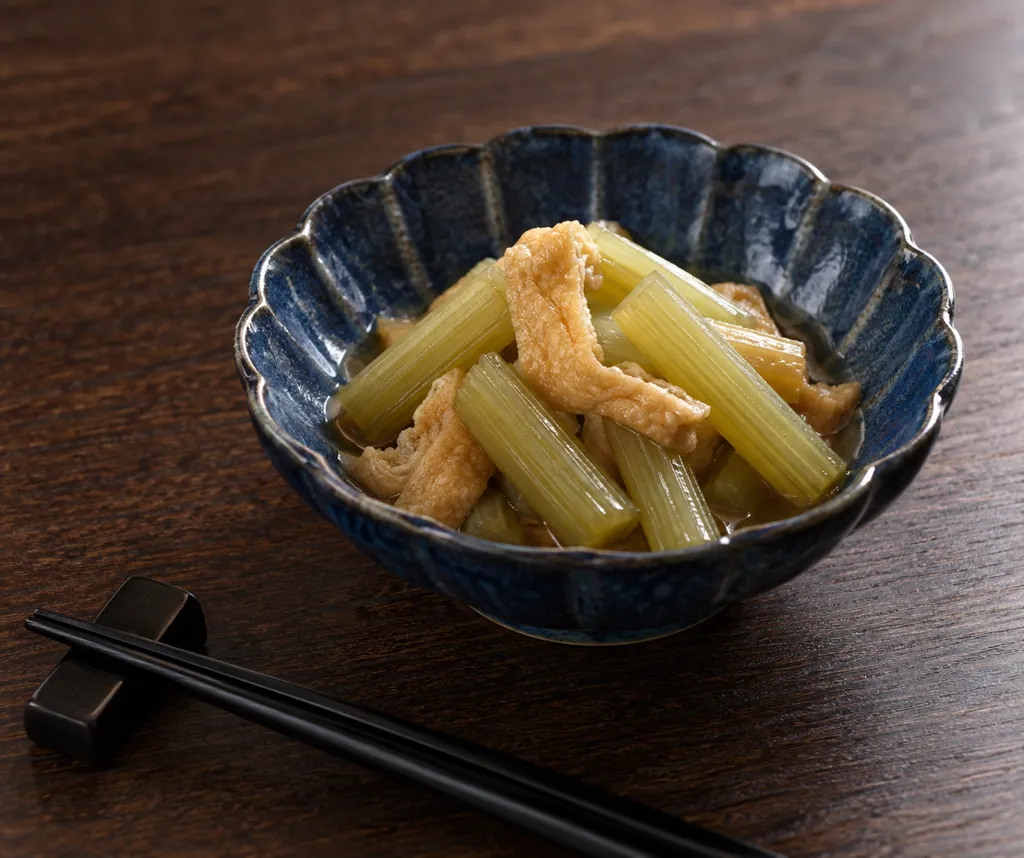 油揚げとふきの甘辛煮の完成イメージ