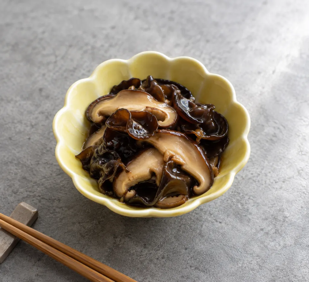 しいたけときくらげの中華油和えの完成イメージ