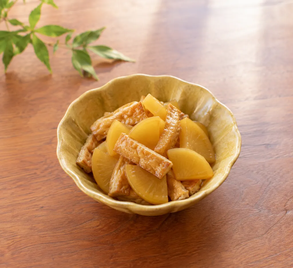 たくあんと油揚げの甘辛炒めの完成イメージ