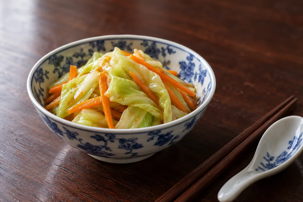 キャベツとにんじんの蒸し野菜中華だれの完成イメージ