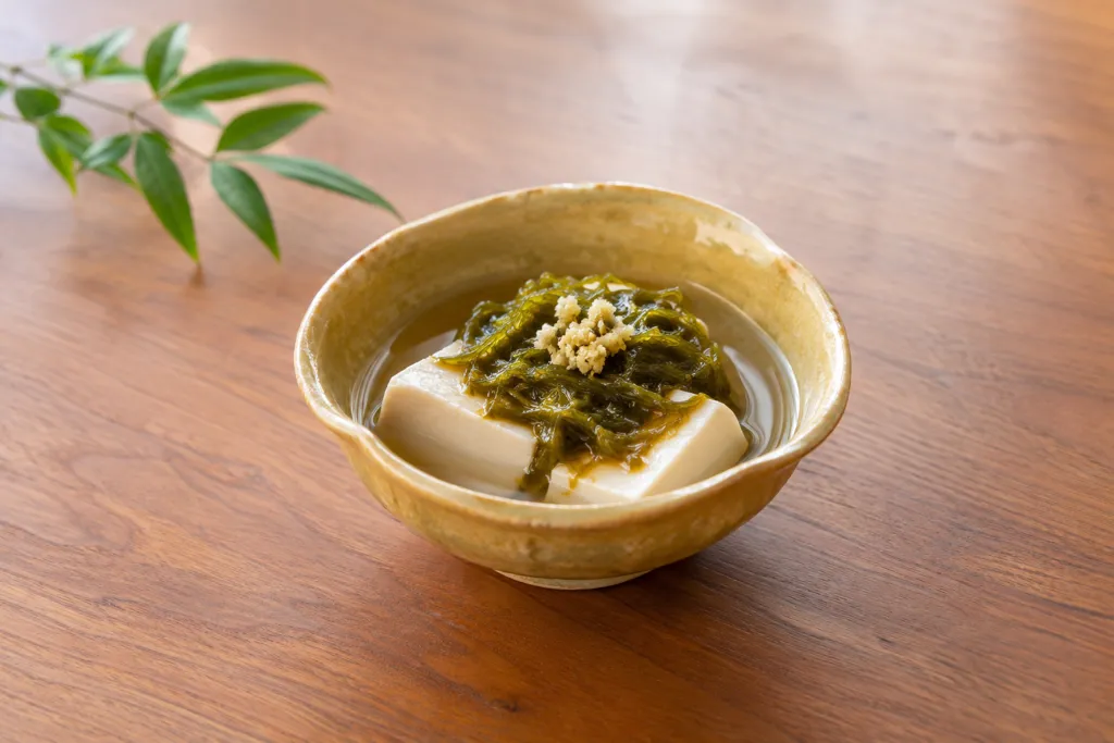 めかぶの湯豆腐の完成イメージ