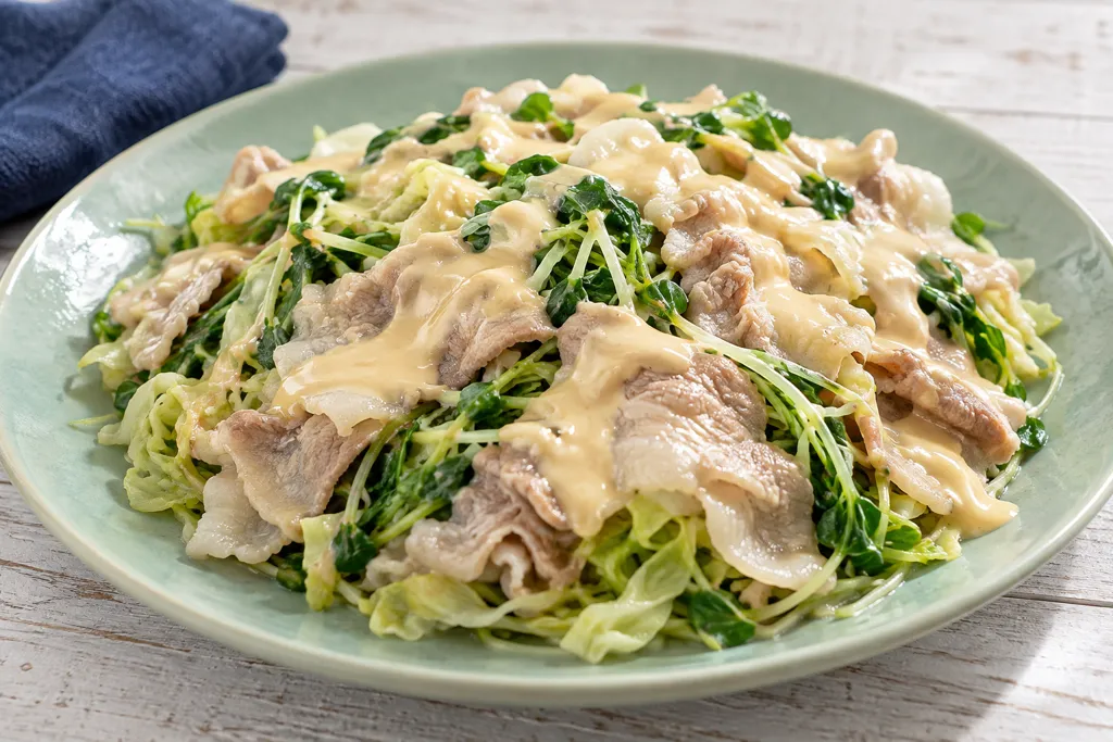 豚バラと豆苗のレンジ蒸しの完成イメージ