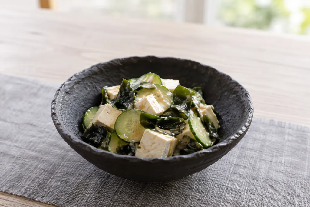 豆腐ときゅうりのわかめサラダの完成イメージ