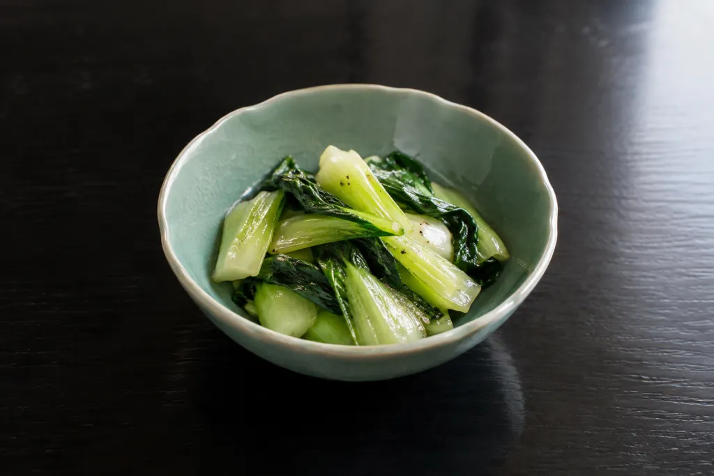 チンゲン菜のにんにく蒸し炒めの完成イメージ