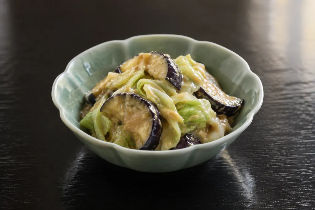 キャベツとなすの中華ごま味噌和えの完成イメージ