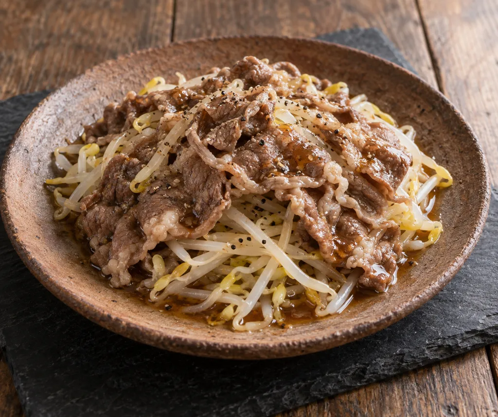 牛薄切り肉ともやしのレンジ重ね蒸しの完成イメージ
