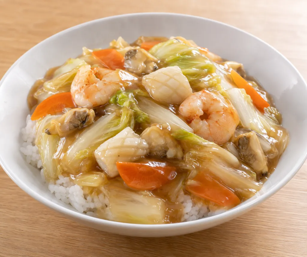 シーフードミックスと白菜の中華丼の完成イメージ