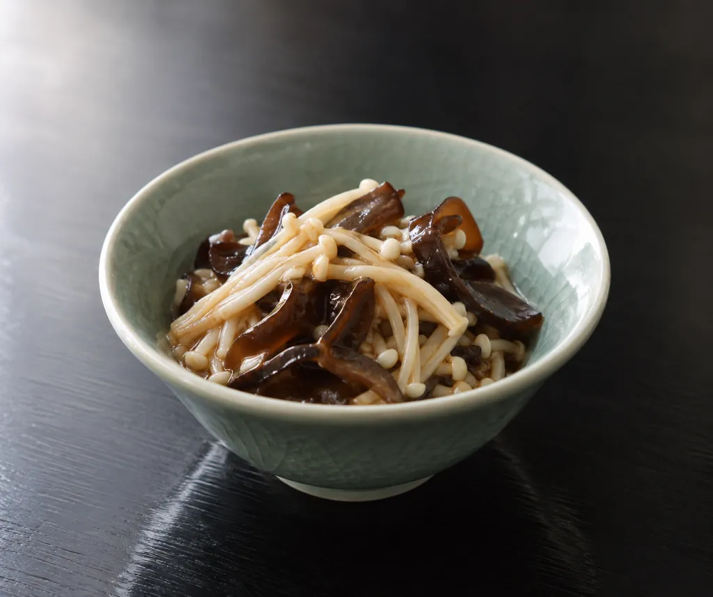 えのきときくらげの中華蒸しの完成イメージ
