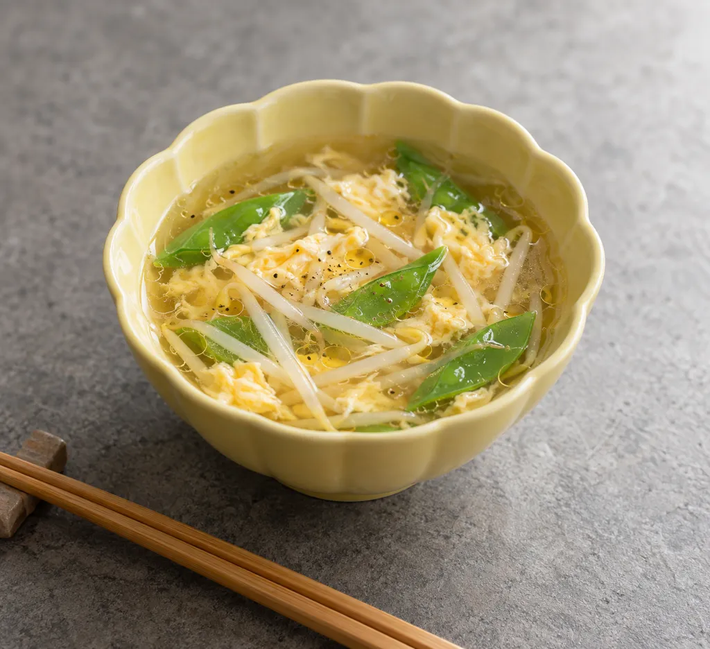 もやしと絹さやの中華卵スープの完成イメージ