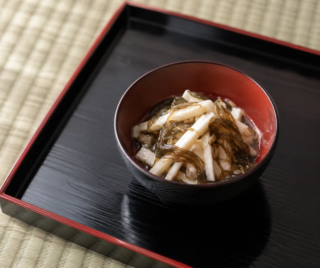 長芋ともずくの酢の物の完成イメージ