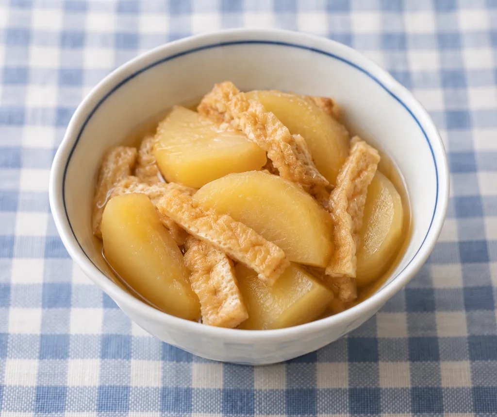 じゃがいもと油揚げの煮物の完成イメージ