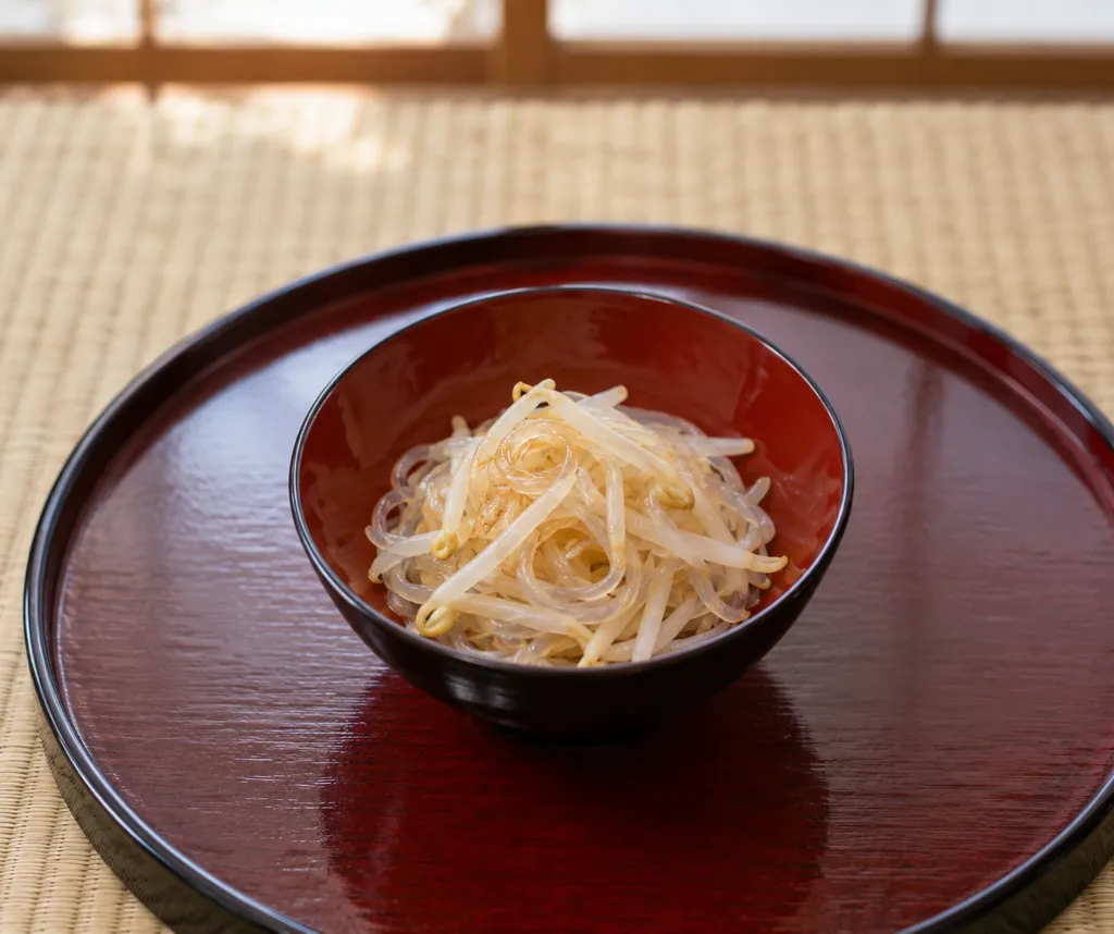 春雨ともやしの酢の物の完成イメージ