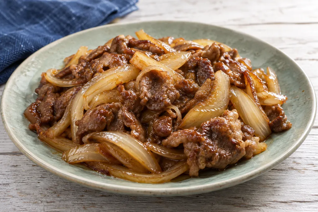 ラム肉と玉ねぎの生姜焼きの完成イメージ