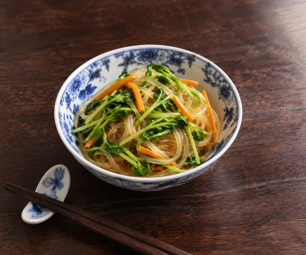 春雨と豆苗のにんじん入り中華炒めの完成イメージ